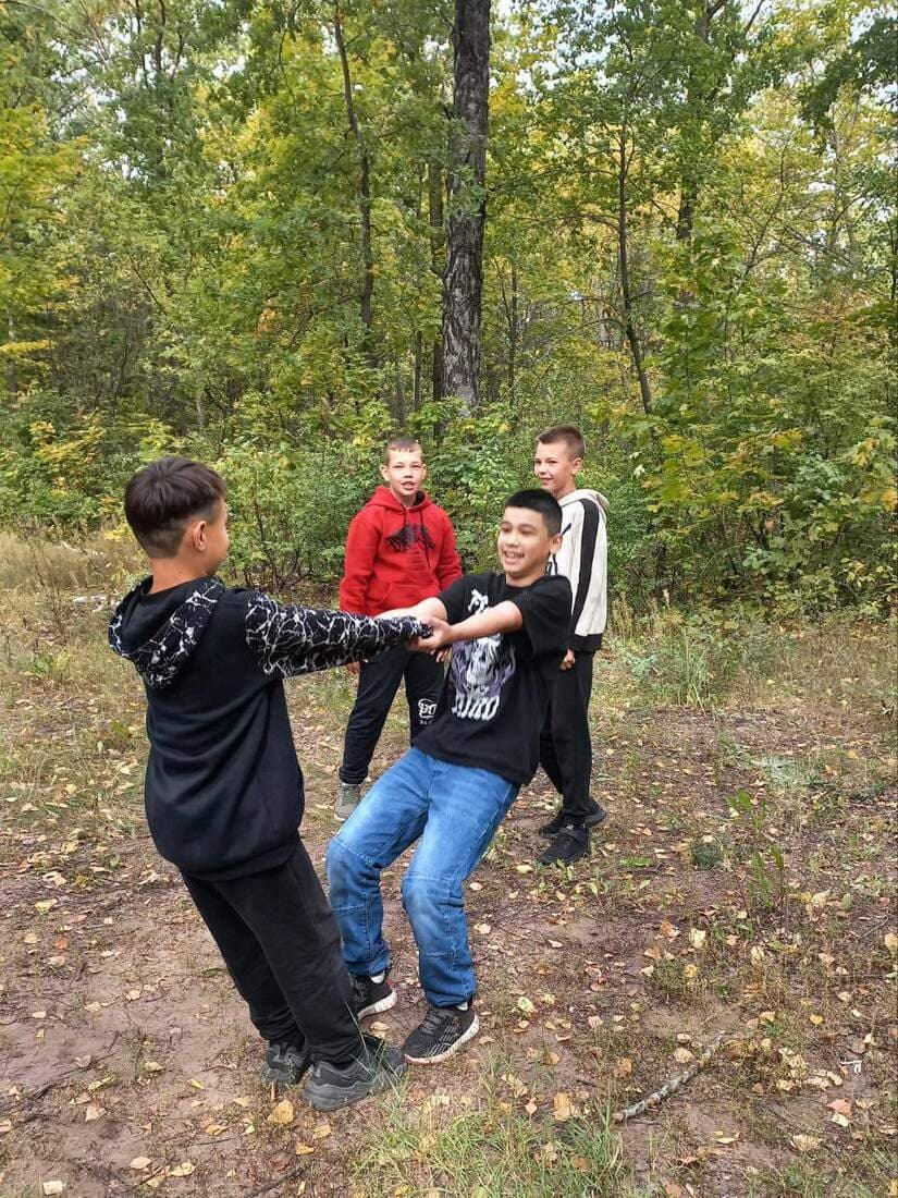 Парное упражнение на доверие